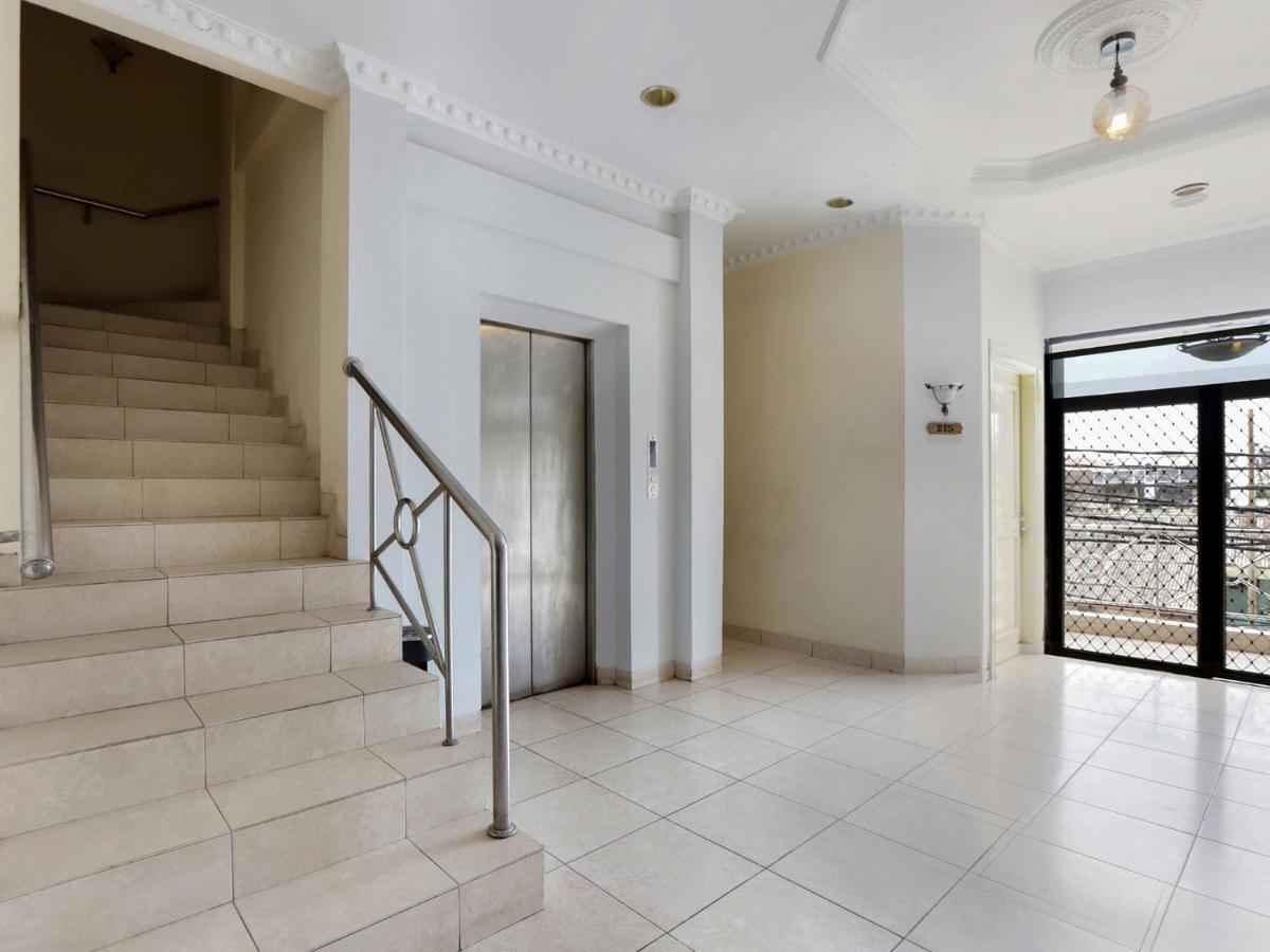 Capital O 297 45 Residence Dżakarta Zewnętrze zdjęcie